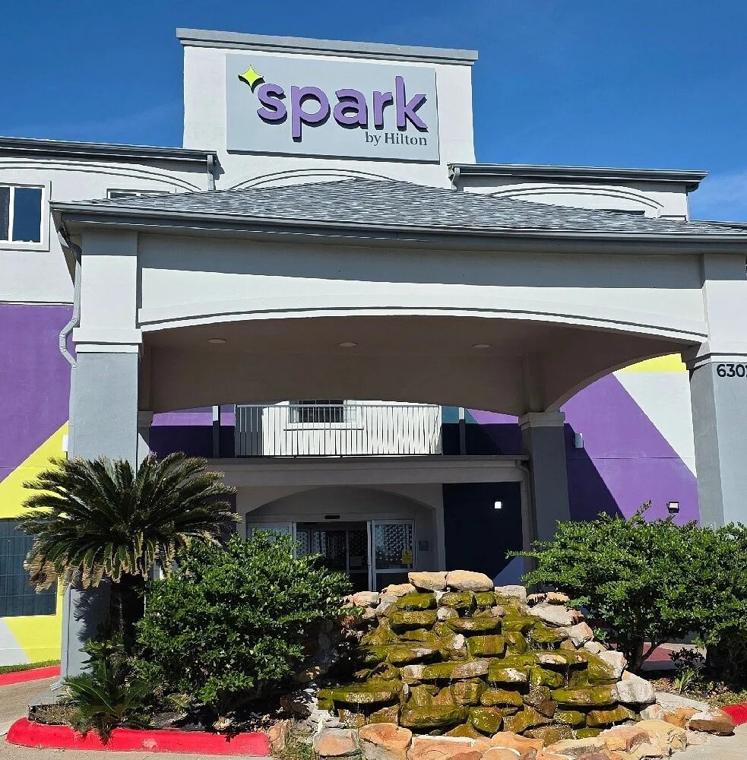 Spark by Hilton Galveston